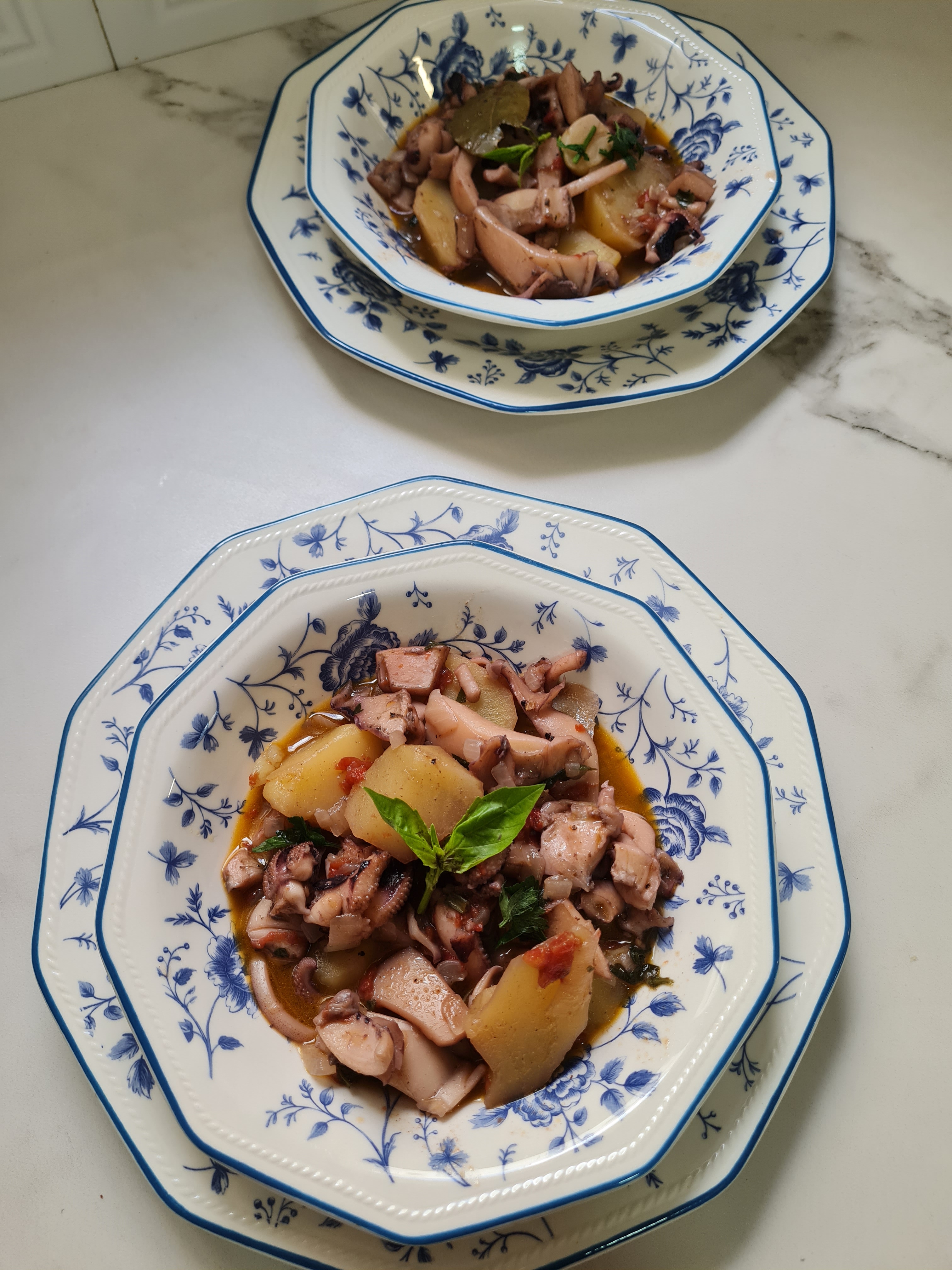 Estofado de sepia con patatas